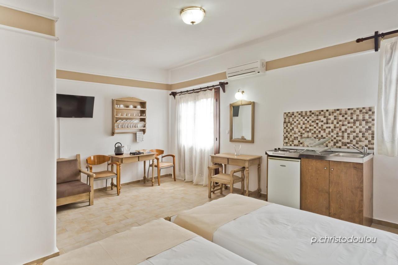 Philoxenia 2 Apartment *